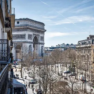 Etoile Park París